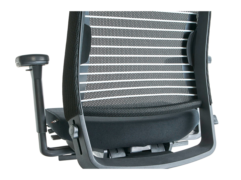 KN_OkayIII_P8_strauss-buero Koenig_Neurath_OKAY_3_08